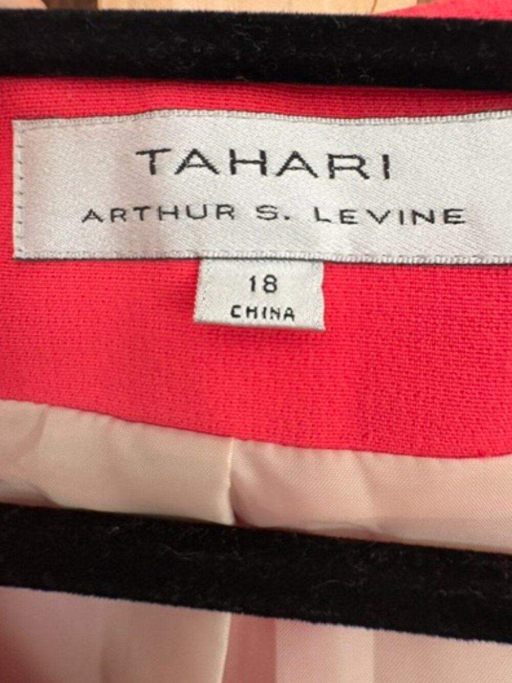Tahari by Arthur S. Levine Coral Open Front Blazer Size 18 - Picture 3 of 6